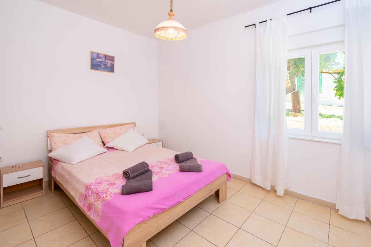 Apartmani Ajp Posedarje Exterior photo